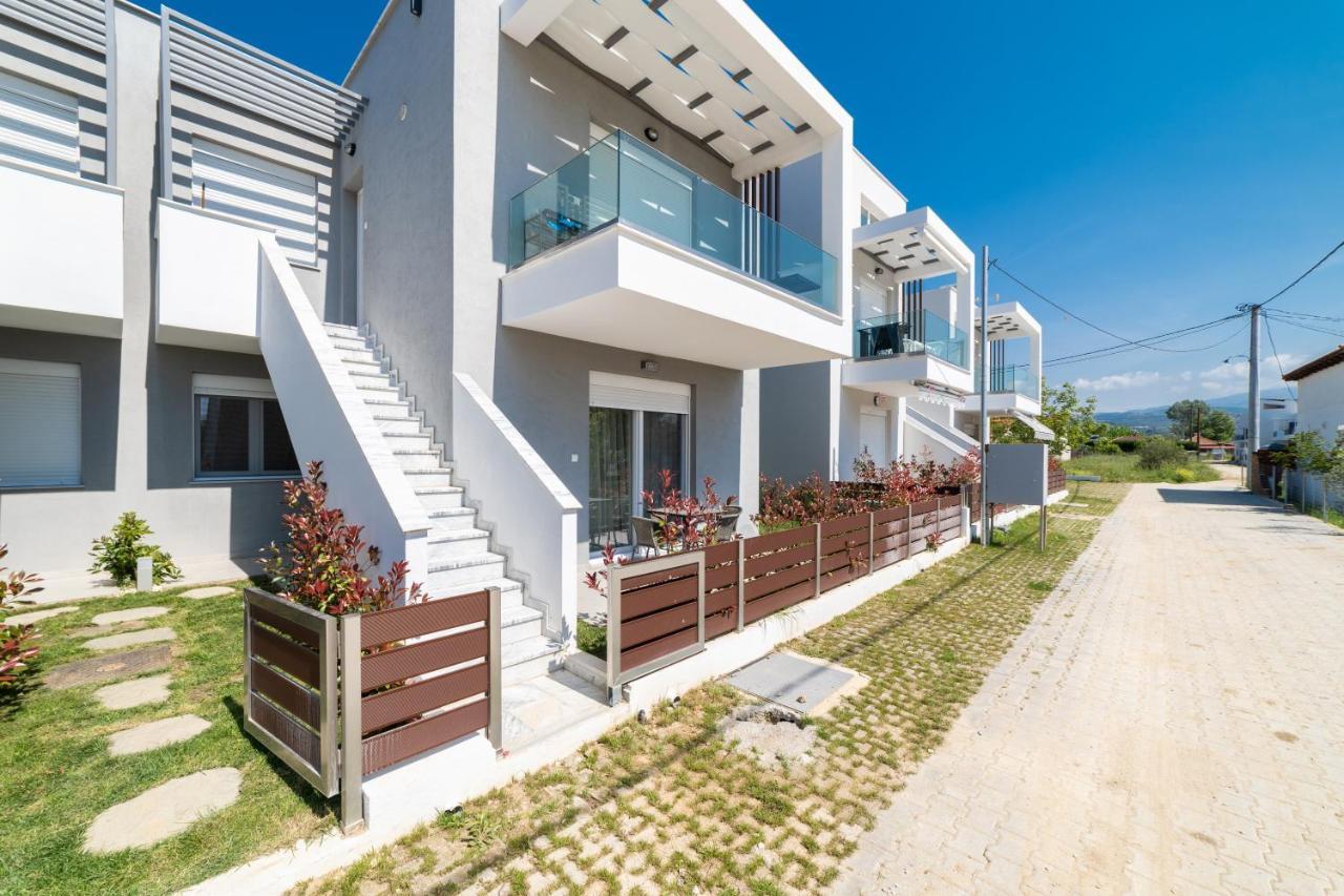 Kleoniki & Irida Residential Complexes Apartment Ofrinion Exterior photo